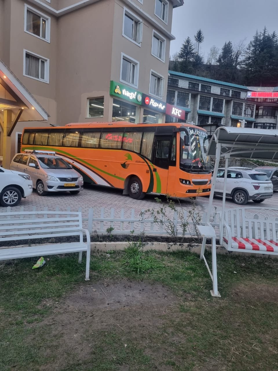 WhatsApp Image 2025-12-04 at 16.07.04_bcf6d212.jpg - Supreme Car Rental